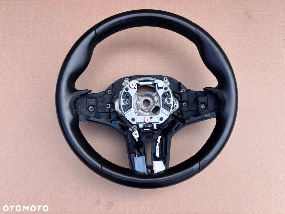 X5 G05 X6 G06 X7 G07 5 G30 G31 7 G11 G12 8 G14 G15 G16 BMW KIEROWNICA SPORTOWA M GRZANA Wibracje ŁOPATKI 8008186 305931 3093511 - 1