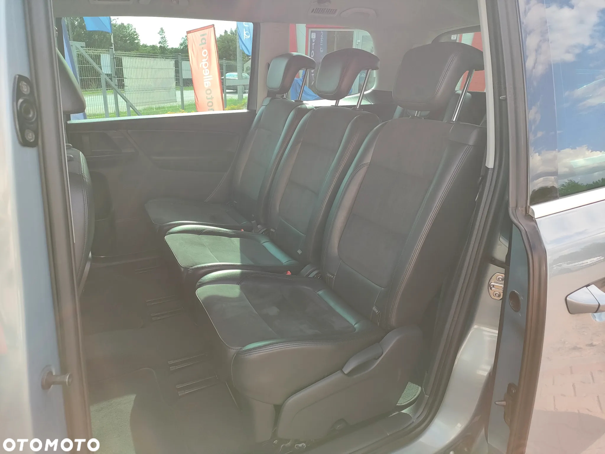 Volkswagen Sharan 2.0 TDI Comfortline - 16