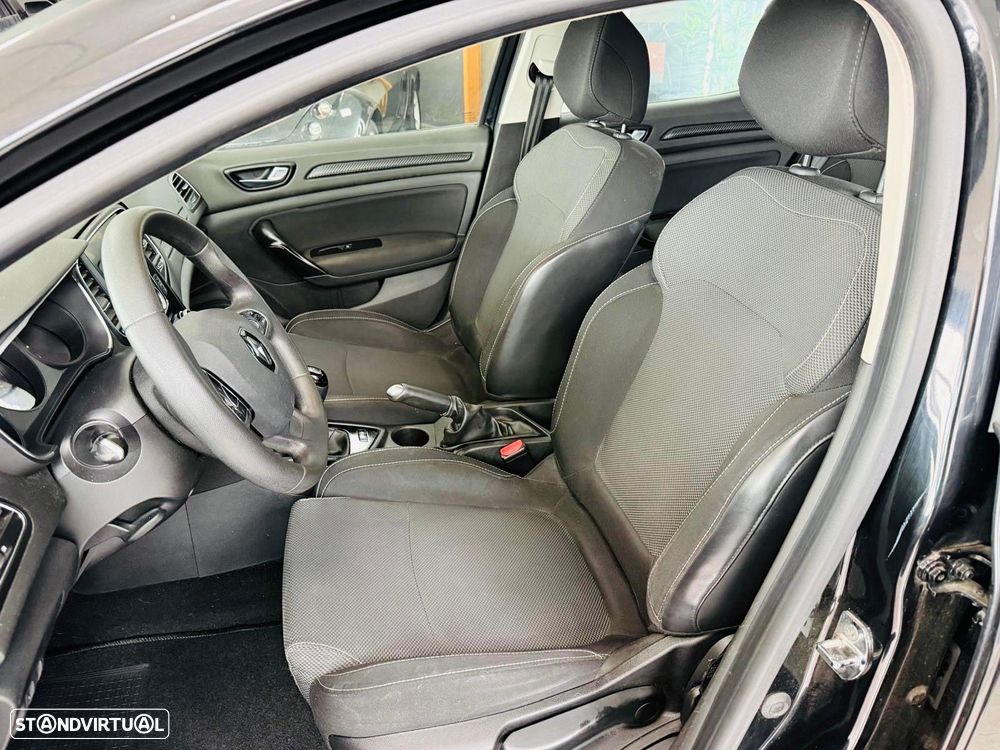 Renault Mégane ENERGY TCe 100 LIMITED - 12