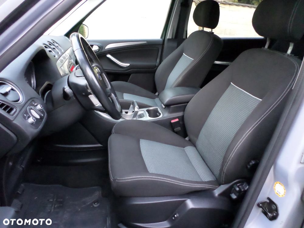 Ford S-Max 2.0 TDCi Trend - 24