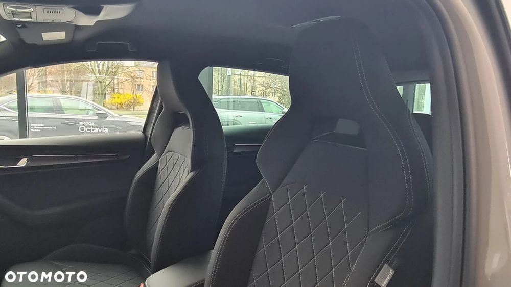 Skoda Karoq 1.5 TSI ACT Sportline DSG - 8