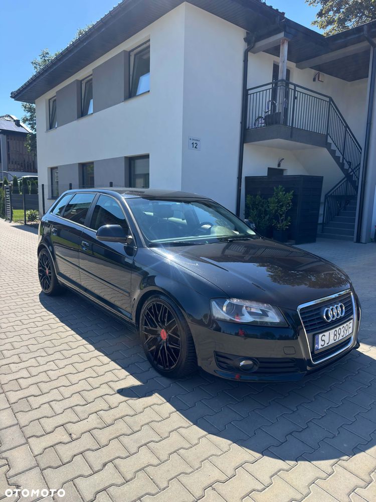 Audi A3 Sportback 2.0 TDI DPF Ambiente - 1