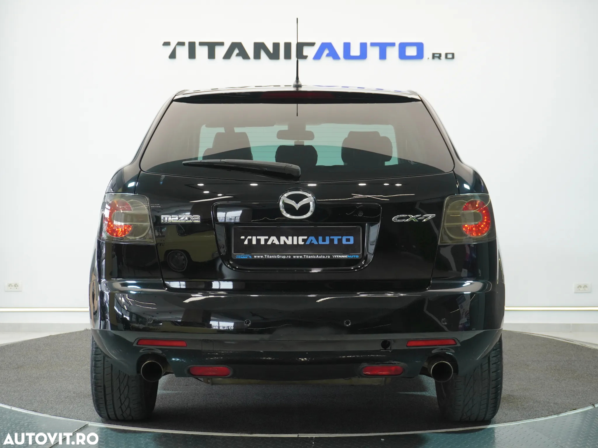 Mazda CX-7 - 9