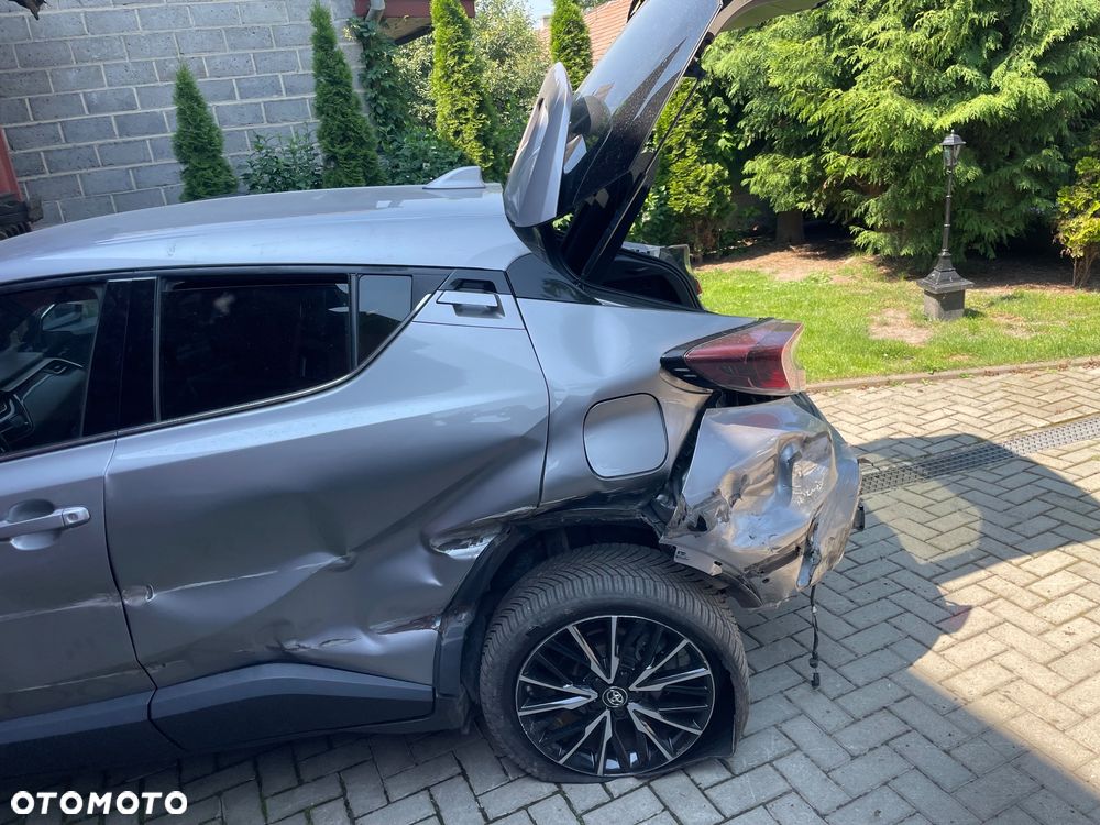 Toyota C-HR - 8