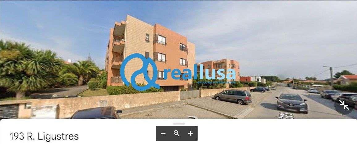 Lugar de Garagem de 20m² em São Félix da Marinha – Granja - Grande imagem: 2/8