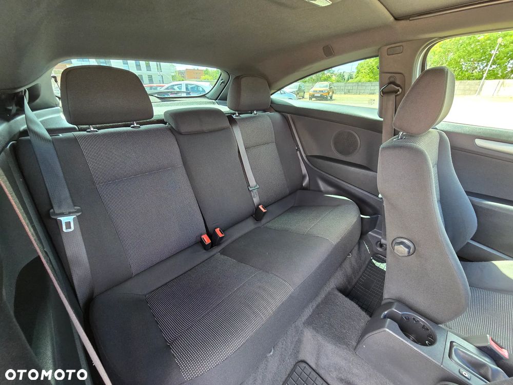 Opel Astra 1.6 T Sport - 15
