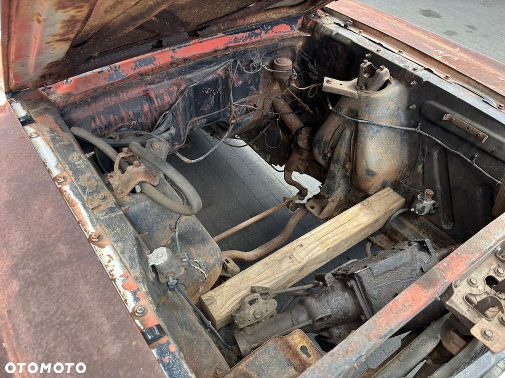 Ford Mustang - 26
