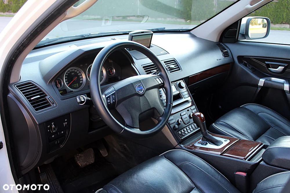 Volvo XC 90 D5 Executive - 21