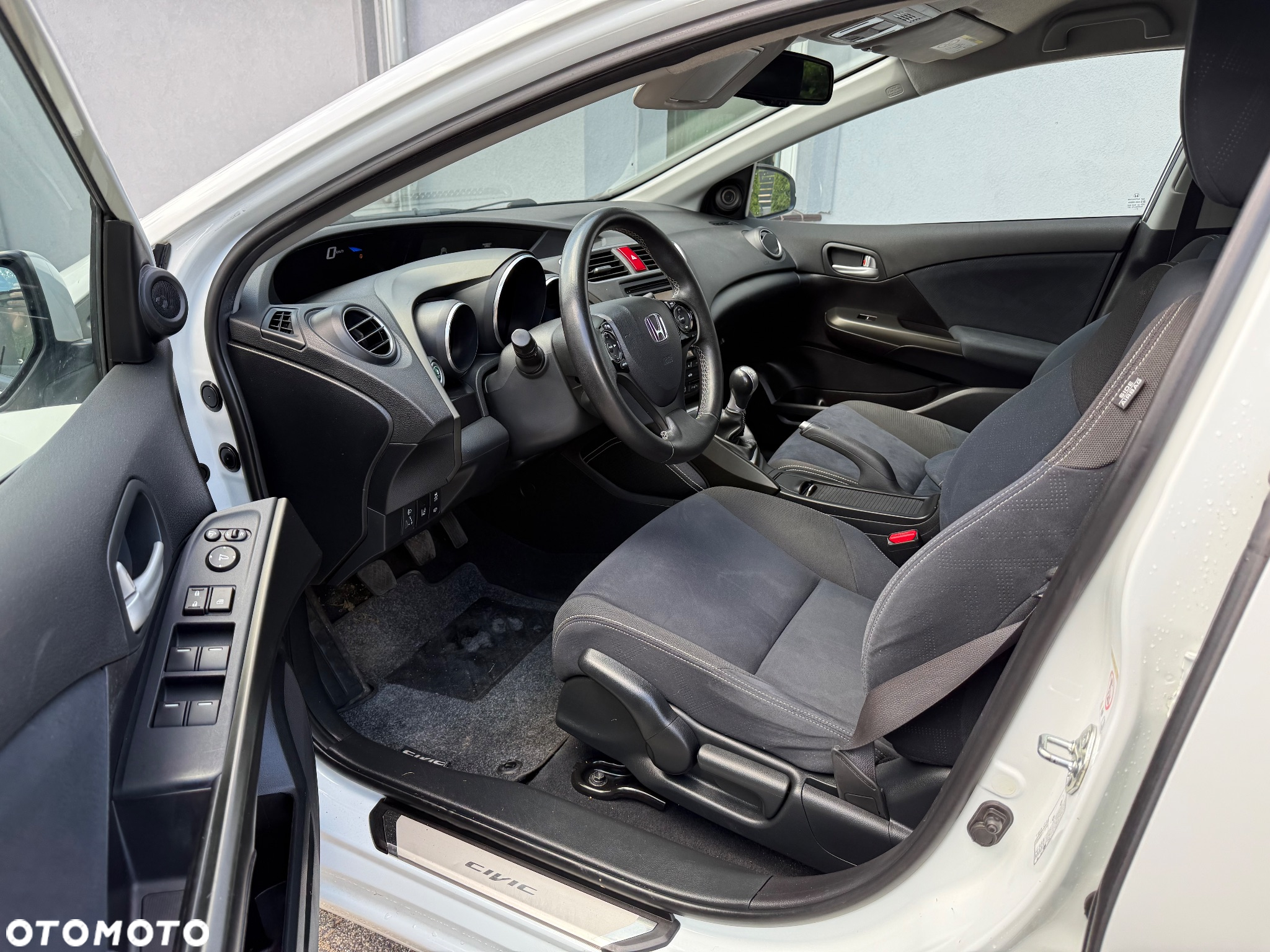 Honda Civic 1.6 i-DTEC Executive Navi - 6