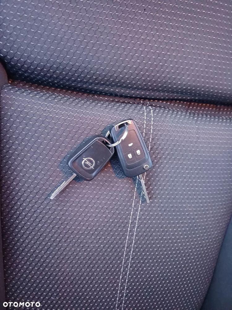 Opel Zafira 2.0 CDTI Enjoy - 6