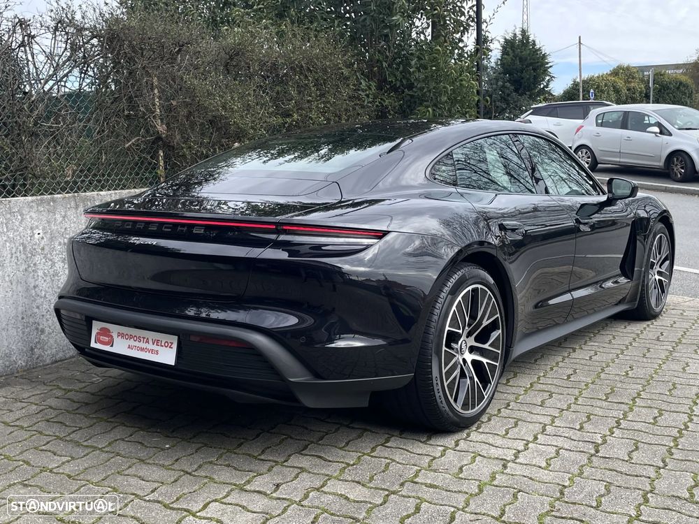 Porsche Taycan Standard - 3