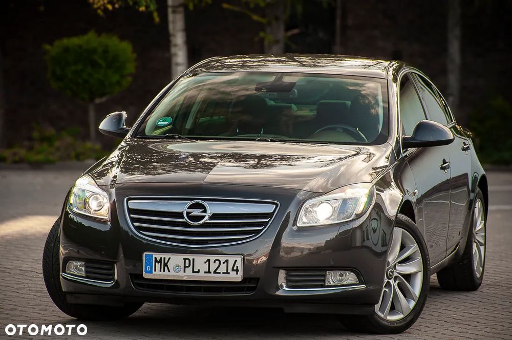 Opel Insignia - 2