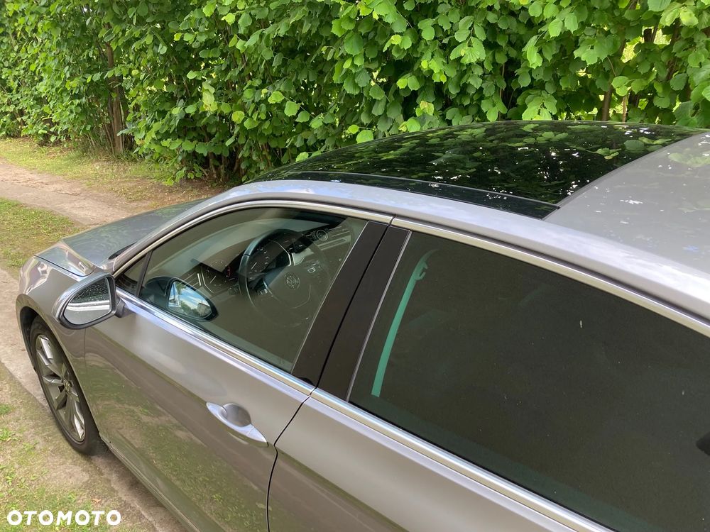 Volkswagen Passat 2.0 TSI 4Mot Elegance DSG - 9