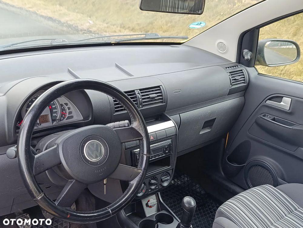 Volkswagen Fox - 14