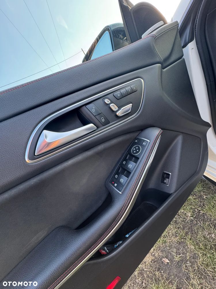 Mercedes-Benz CLA AMG 45 4-Matic - 7