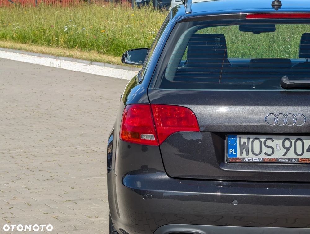 Audi A4 Avant 2.0 TDI DPF multitronic - 11