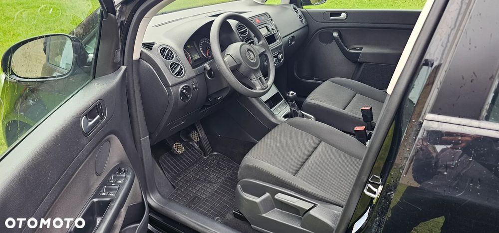 Volkswagen Golf Plus - 9