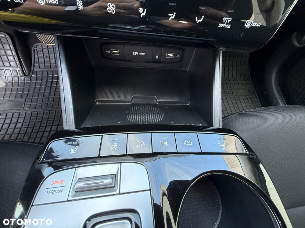 Hyundai Tucson 1.6 T-GDi HEV Executive 4WD - 7