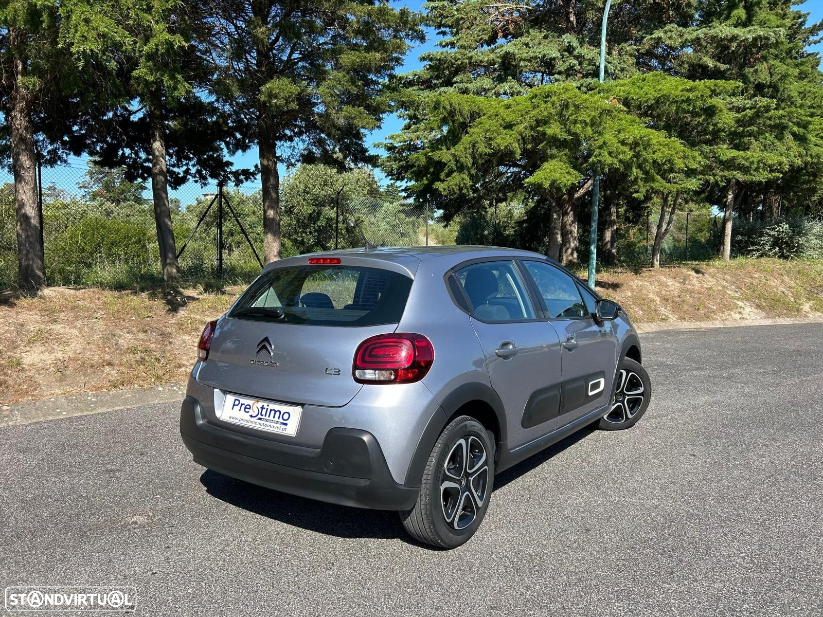 Citroën C3 1.2 PureTech Shine - 5