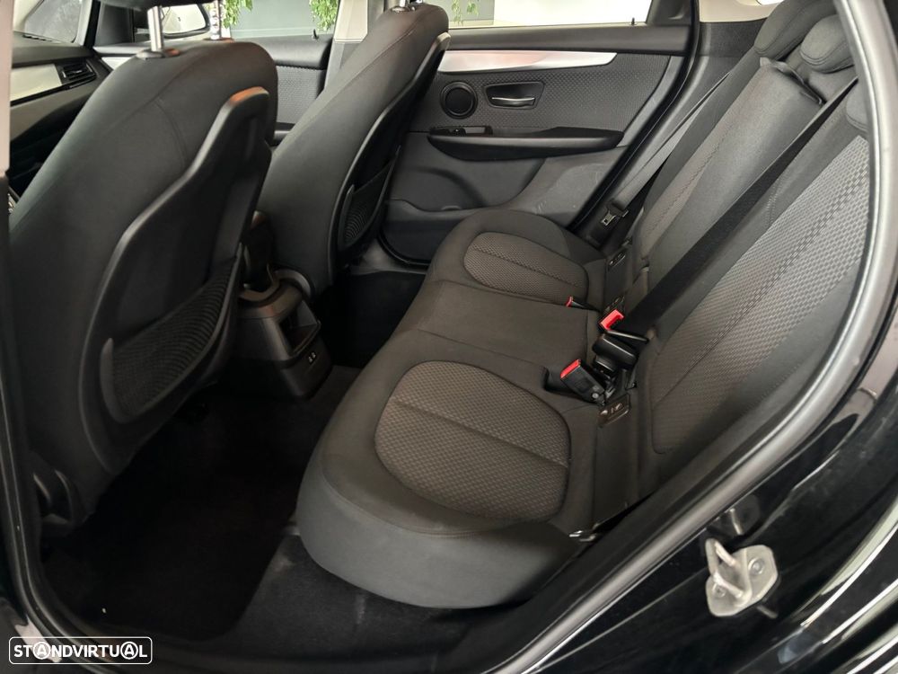 BMW 216 Active Tourer d Advantage Auto - 9