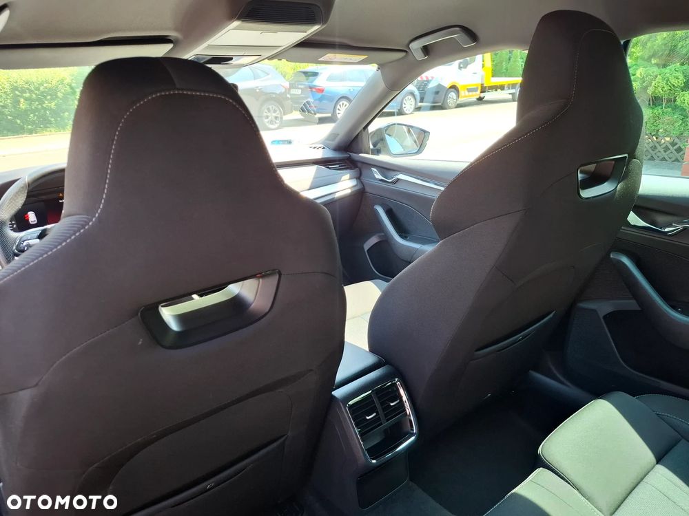 Skoda Octavia 1.5 TSI ACT Sportline - 30
