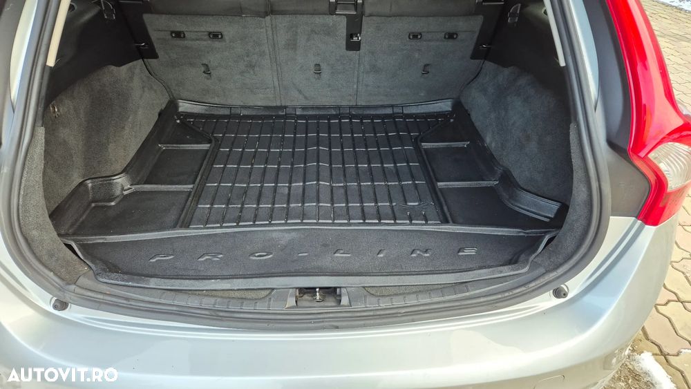 Volvo V60 D2 Start-Stop Momentum - 15