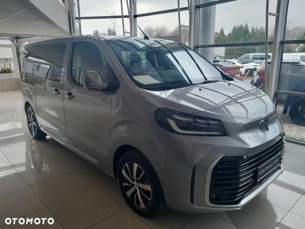 Toyota Proace Verso 2.0 D4-D Medium Family