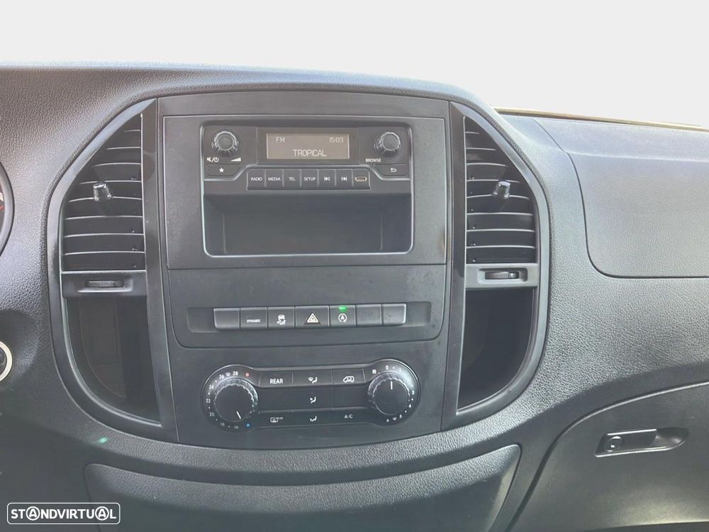 Mercedes-Benz Vito - 11