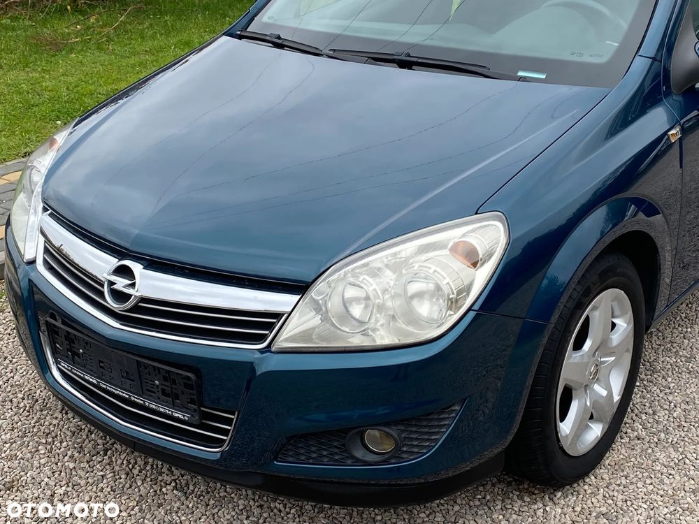 Opel Astra 2007 photo 4