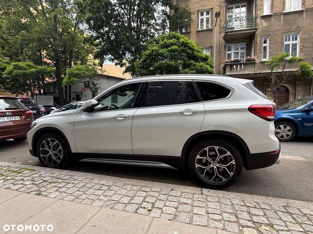 BMW X1 xDrive25i xLine - 10