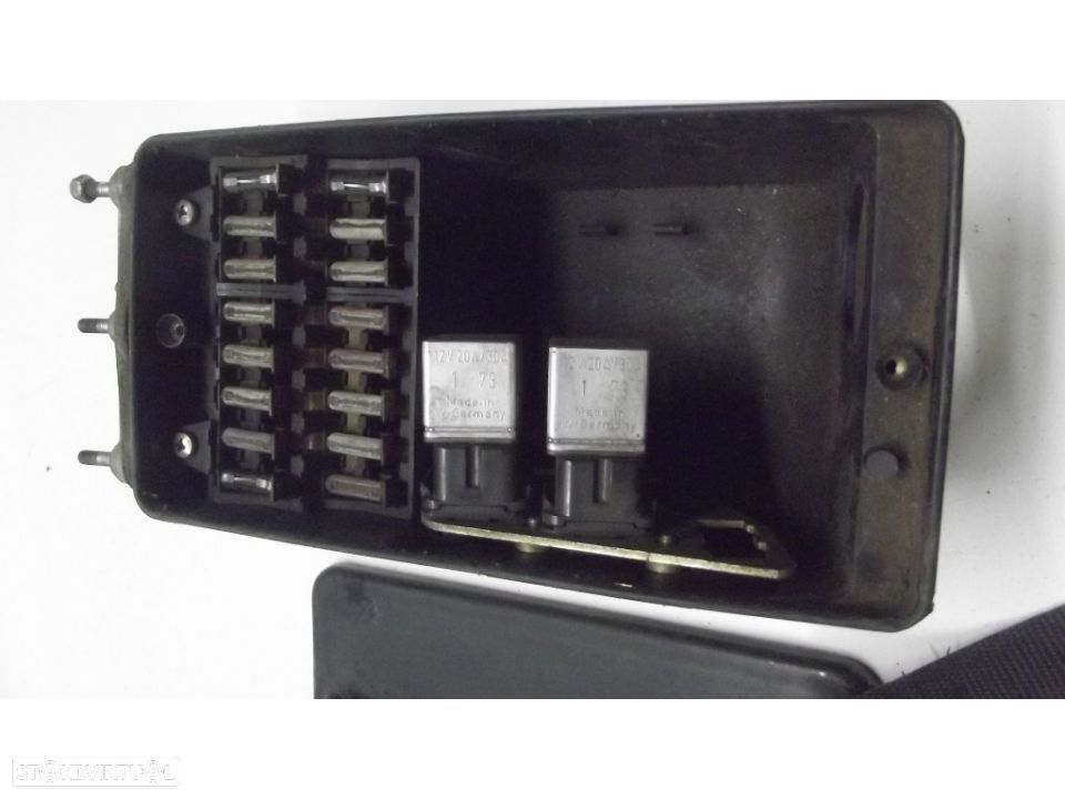 Mercedes 280 s w 116 caixa de fusiveis completa - 1