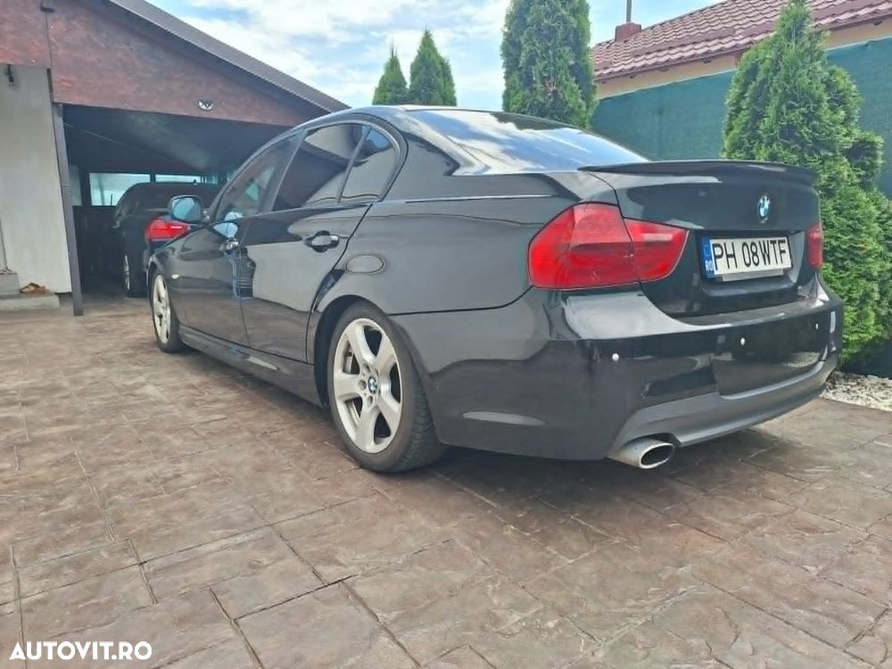 BMW Seria 3 320d - 16