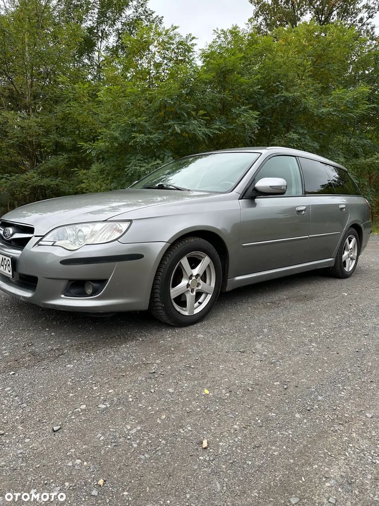 Subaru Legacy - 1
