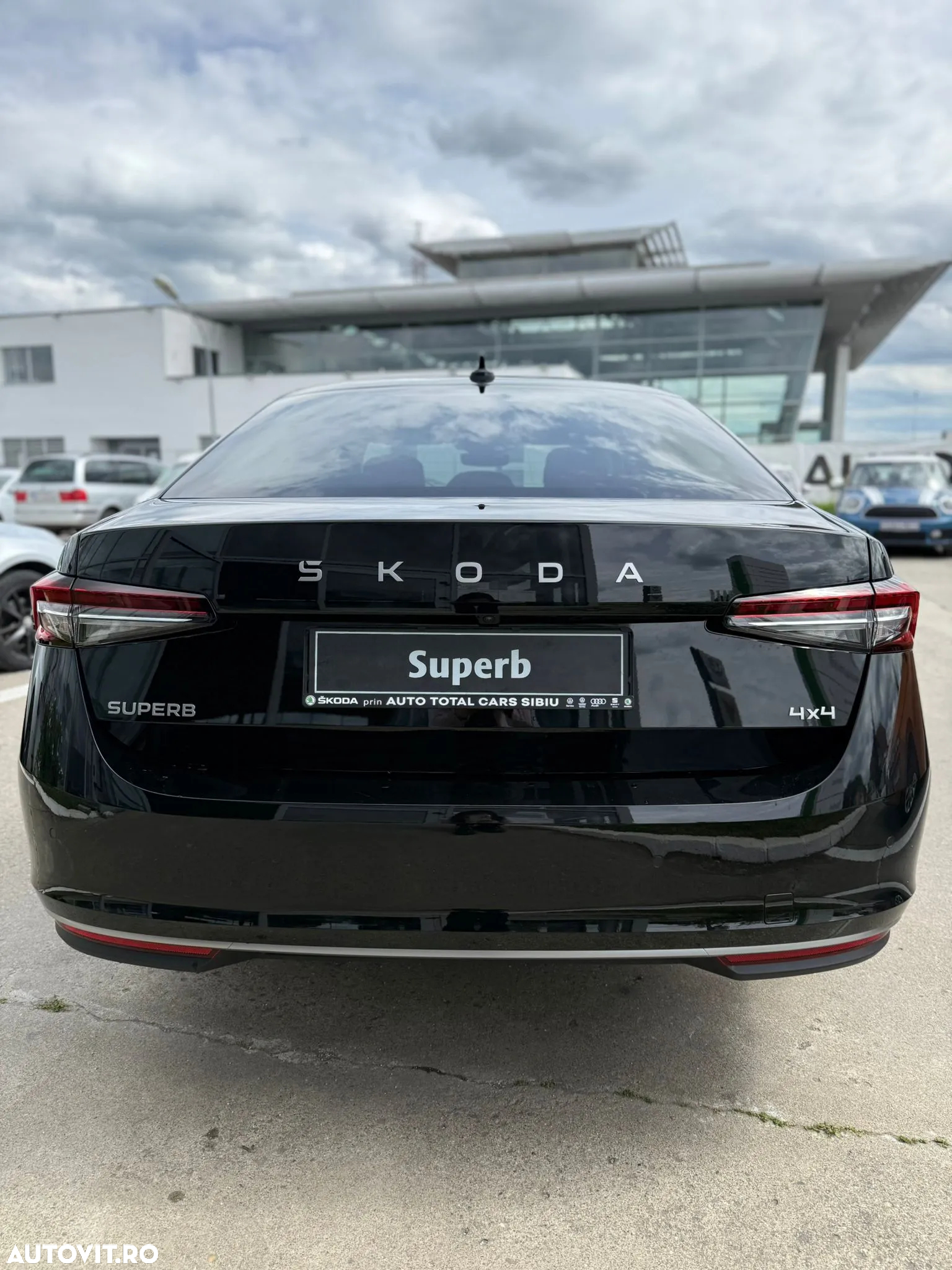Skoda Superb 2.0 TDI 193 CP 4x4 DSG Laurin & Klement - 7