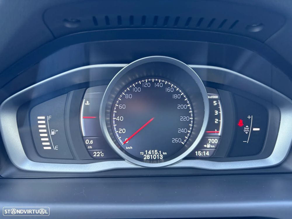 Volvo V70 1.6 D2 Momentum - 38