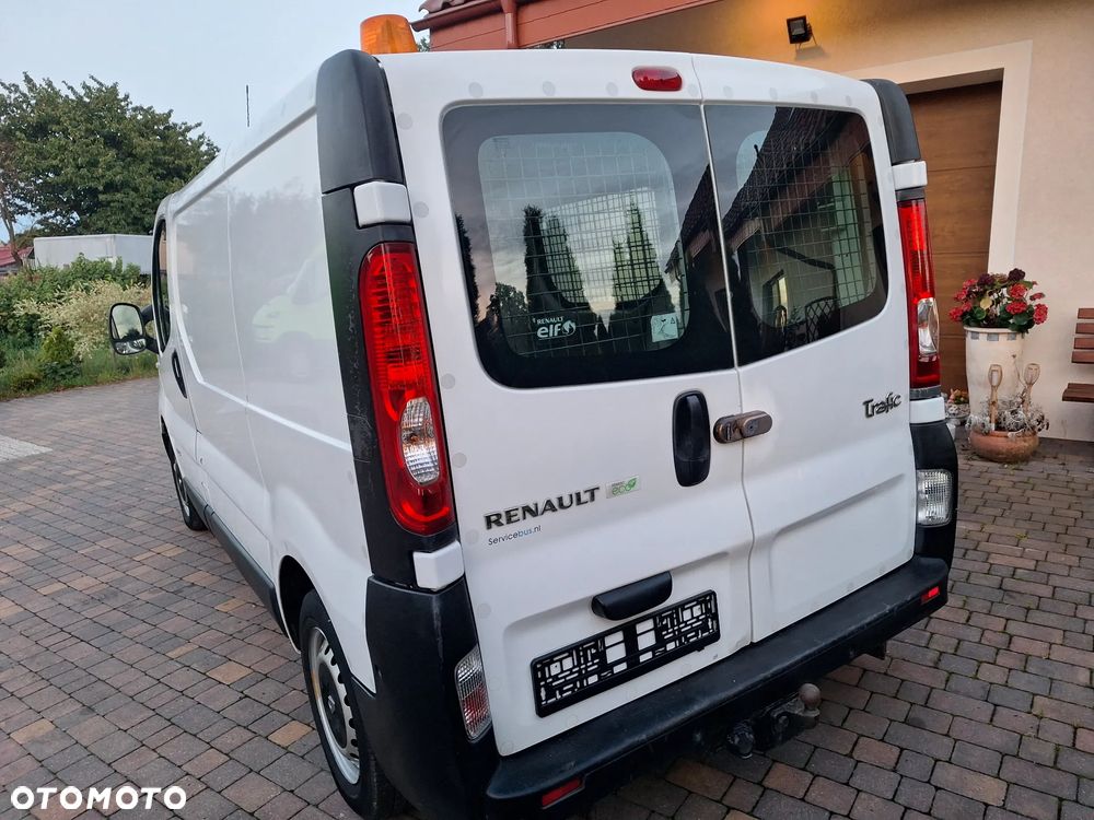 Renault Trafic - 18
