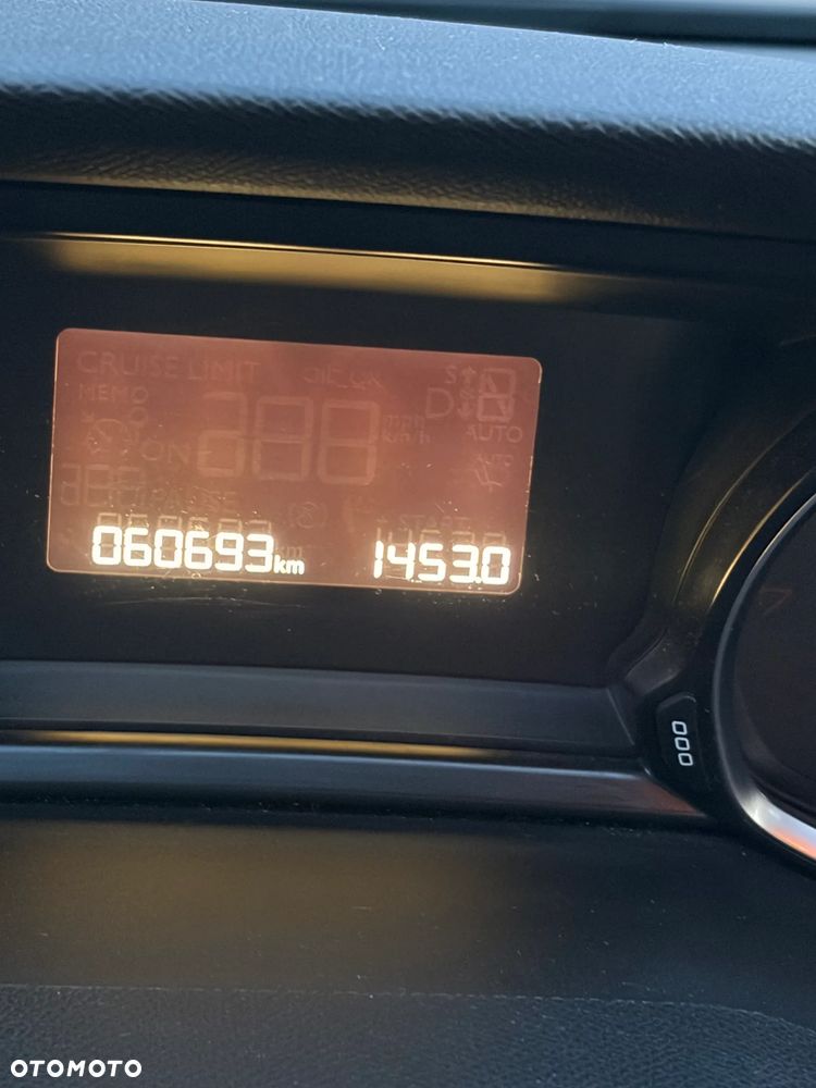 Peugeot 308 1.2 PureTech Access S&S - 8