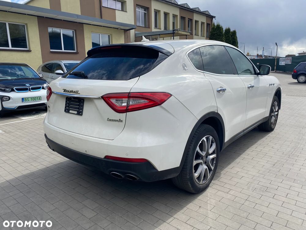 Maserati Levante Q4 - 18