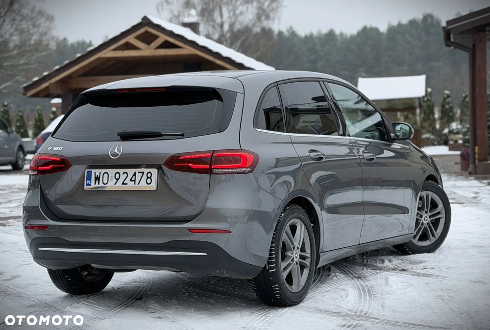 Mercedes-Benz Klasa B 180 7G-DCT Progressive - 20