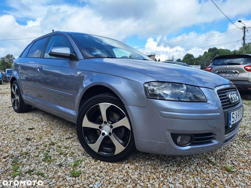 Audi A3 Sportback 2.0 TDI DSG Attraction - 1