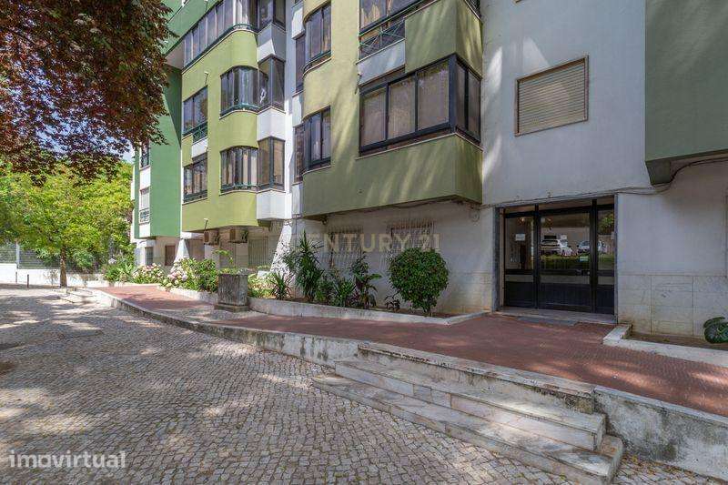 Apartamento 4 Assoalhadas, 2 WCs em Almada com vista e localização cen - Grande imagem: 2/38