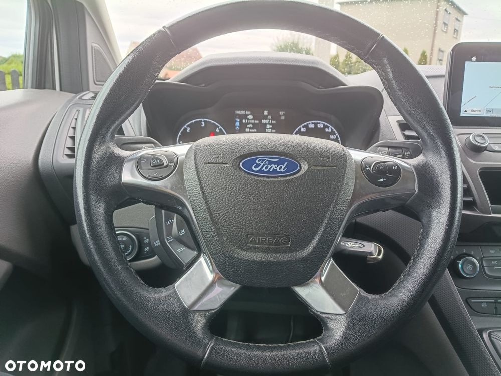 Ford Transit Connect - 22