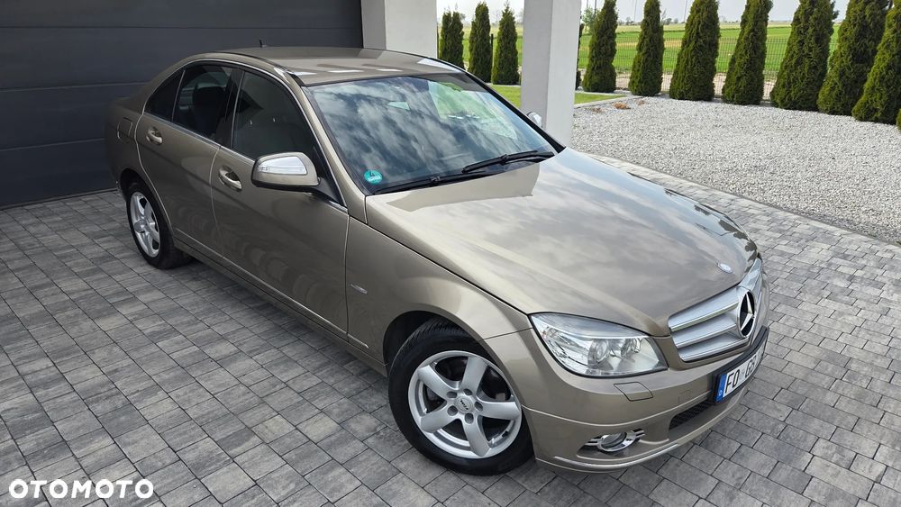 Mercedes-Benz Klasa C - 16
