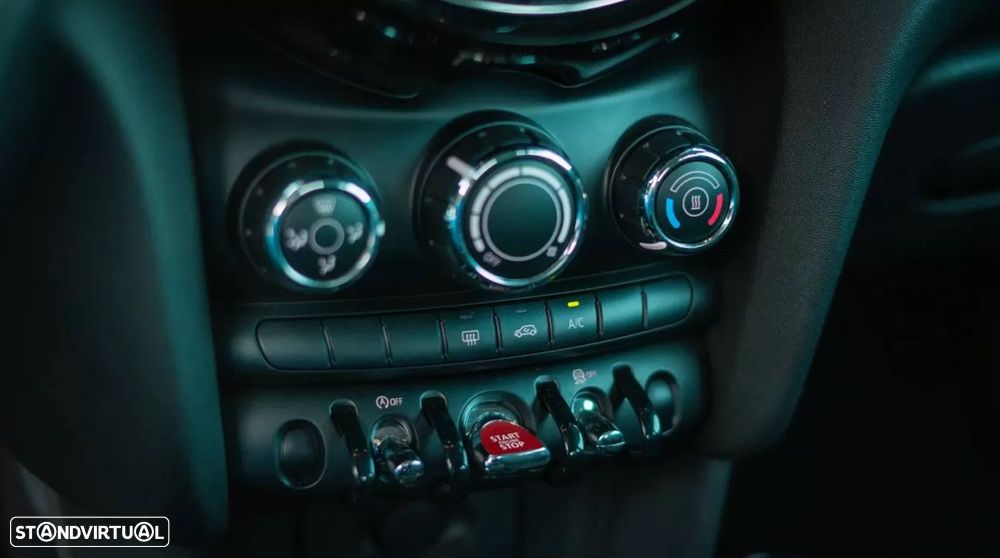 MINI 3 Portas Cooper D - 19