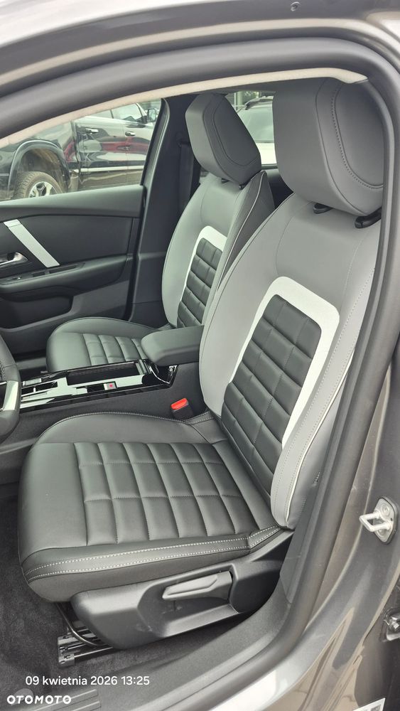 Citroën C4 1.2 mHEV Max eDCT6 - 9