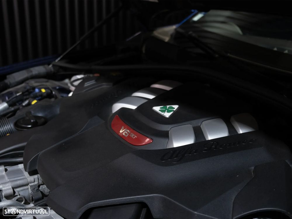 Alfa Romeo Giulia - 10