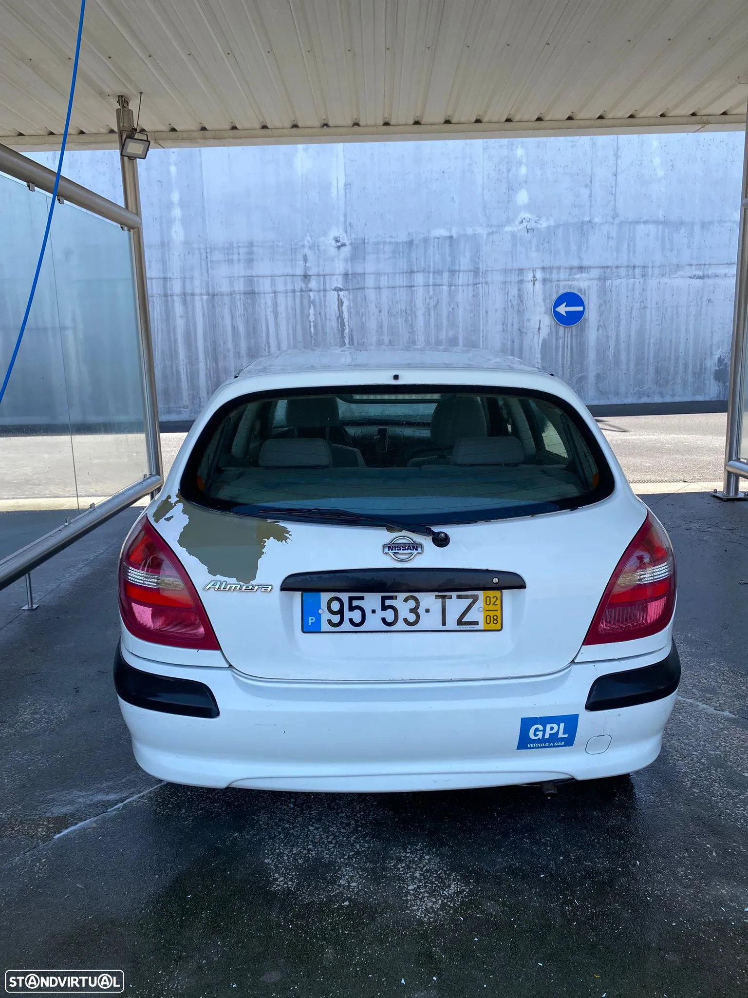 Nissan Almera 1.5 Comfort - 10