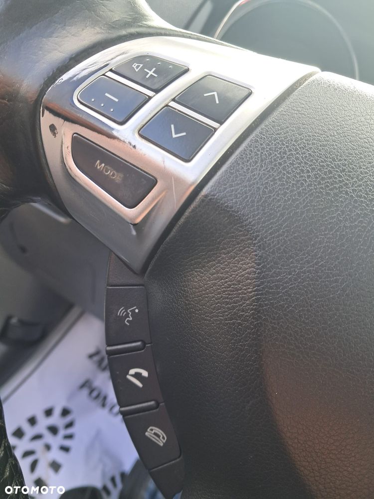 Mitsubishi ASX - 21