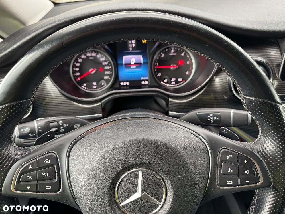 Mercedes-Benz Klasa V 250 d Avantgarde 9G-Tronic (d³ugi) - 16