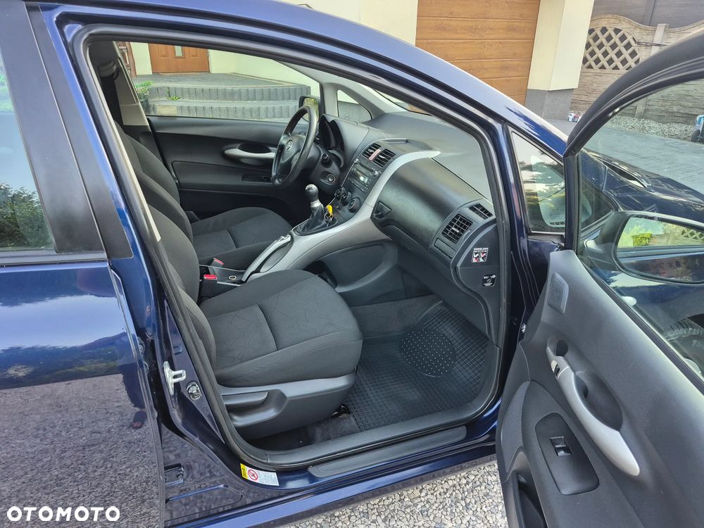 Toyota Auris 1.4 VVT-i Terra - 12